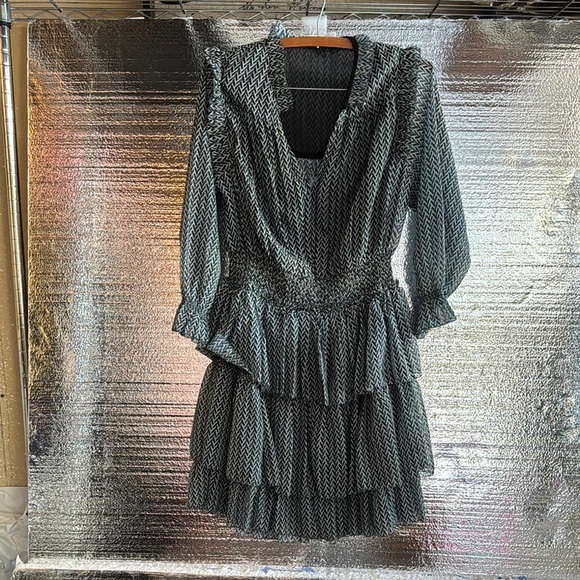 Revel Dresses & Skirts - REVEL WOMEN'S LONG SLEEVE TIER MINI DR. M